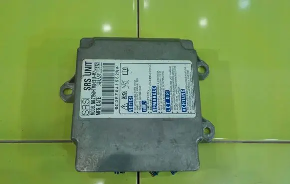 Honda Insight Airbag control unit/module 77960TM8E811M2 UP123