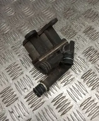 BMW 5 E34 Coolant heater control valve 1382299