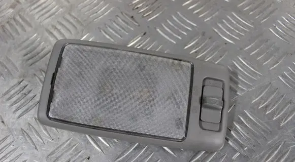 Subaru Impreza II Rear seat light