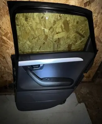 Seat Exeo (3R) Rear door
