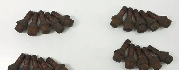 Saab 9-5 Nuts/bolts 