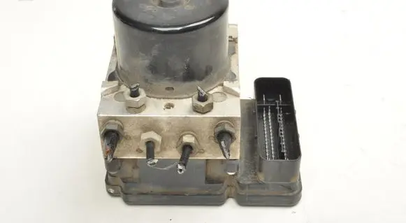 Volvo C70 ABS Pump 31317378