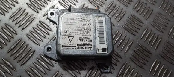 Renault Laguna I Airbag control unit/module 550449200 7700414215b