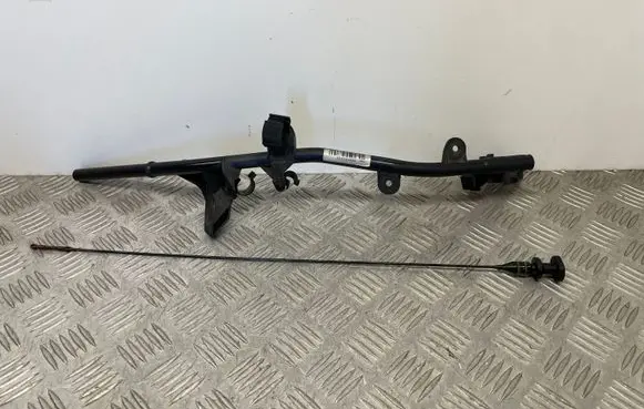 BMW 4 F32 F33 Oil level dip stick 8511818