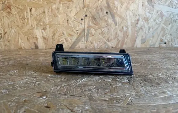 Mercedes-Benz ML W164 LED Daytime headlight A1648200656