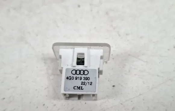 Audi A6 S6 C7 4G Other interior light 4G0919390