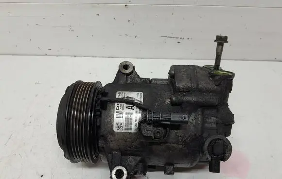 Opel Insignia A Air conditioning (A/C) compressor (pump) 13450516