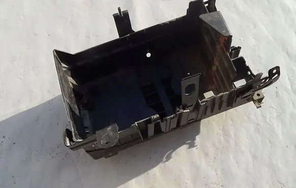 Opel Astra J Battery tray 125KM
