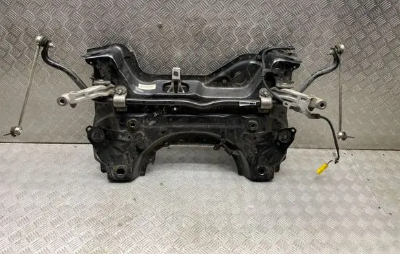 Peugeot 5008 II Front subframe 770687A01G