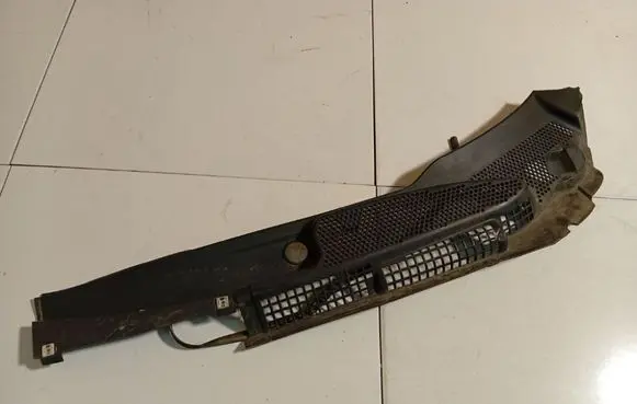 Alfa Romeo 147 Wiper trim 46558849
