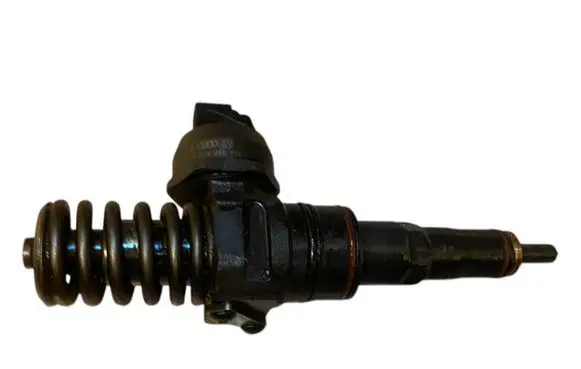Volkswagen PASSAT B5.5 Fuel injector 038130073AL 0414720039 0414720089