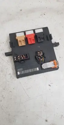 Audi A4 S4 B6 8E 8H Light module LCM 8E0907279J