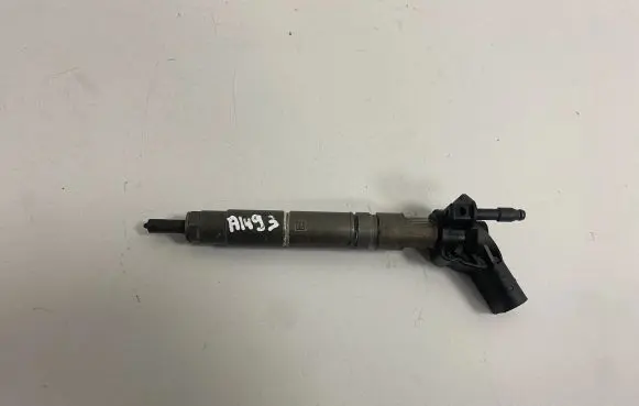 Mercedes-Benz C W203 Fuel injector A6420700587 0445115