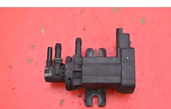 Peugeot 208 I Vacuum valve 9811643880