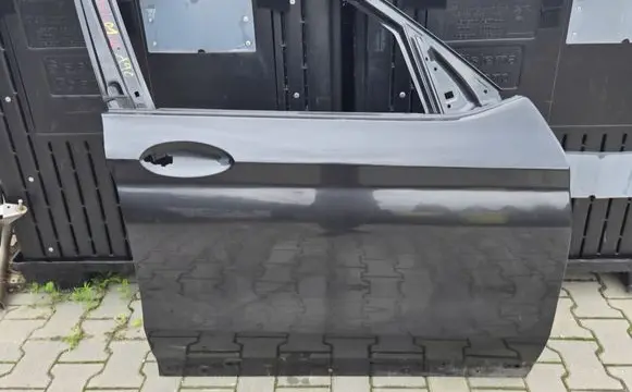 BMW X3 G01 Front door