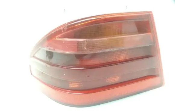 Mercedes-Benz E W210 Rear/tail lights 197041L