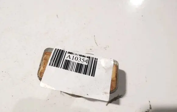 Opel Vivaro Front door lock loop/hook striker 
