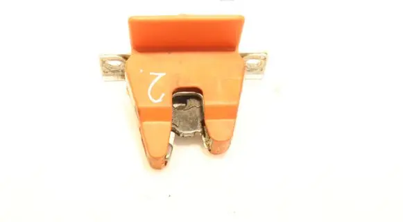 Tailgate/trunk/boot lock/catch/latch