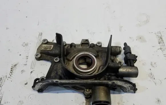 Fiat 500L Oil pump 