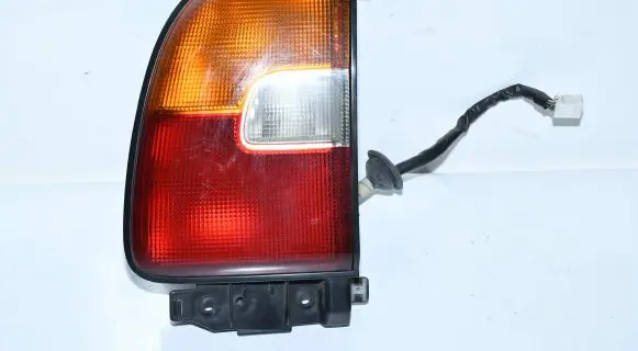 Toyota RAV 4 (XA10) Rear/tail lights
