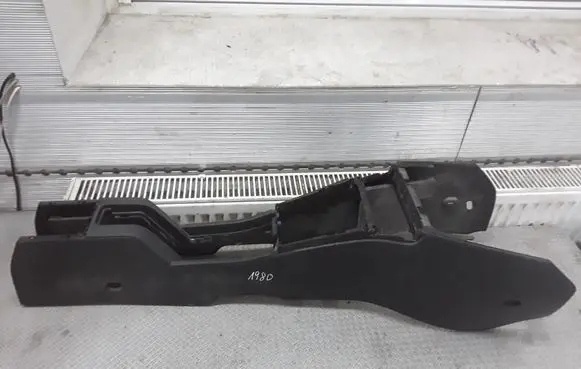 Opel Astra H Center console