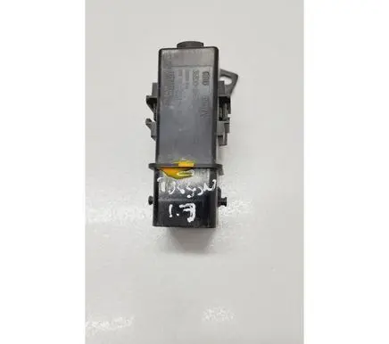 Hyundai Tucson TL Glow plug pre-heat relay 368302A700 GA502B03