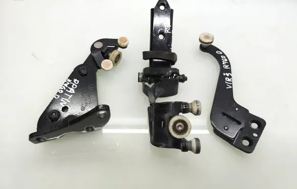 Volkswagen Transporter - Caravelle T6 Roller guide/hinge set 7E0843398 7E0843336A 7E0843436B