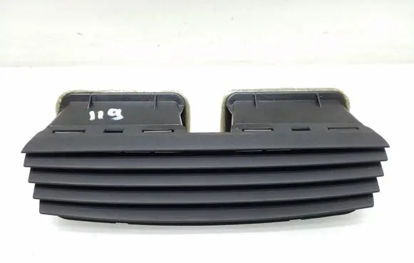 Mercedes-Benz S W221 Dash center air vent grill A2216890066