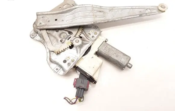Toyota Corolla E120 E130 Rear door window regulator with motor 0130822032 992046100