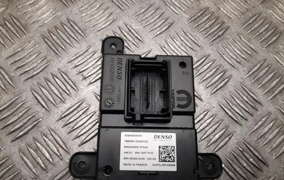 Alfa Romeo Giulia Climate control unit 00505654570