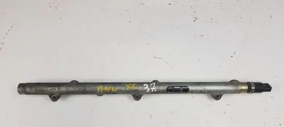 BMW X5 E53 Fuel main line pipe 0445216008
