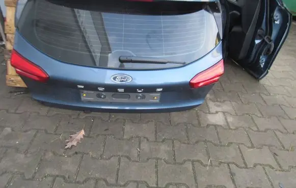 Ford Focus Truck tailgate 