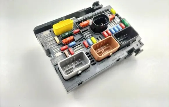 Fuse box set