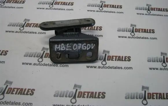Mercedes-Benz E W211 Rear door upper hinge