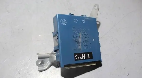 Lexus IS 220D-250-350 Central body control module 8994053010