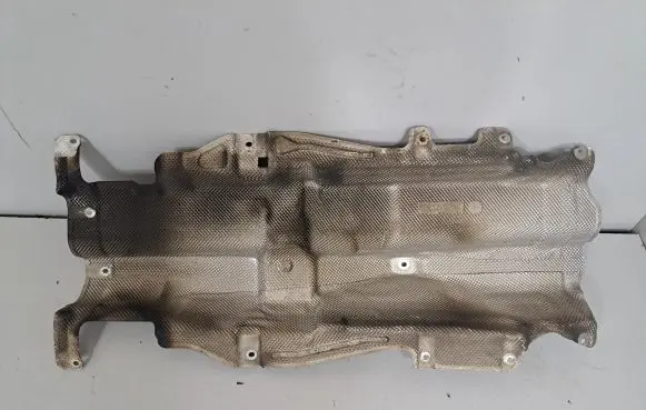 BMW X1 F48 F49 Heat shield in engine bay 7290778