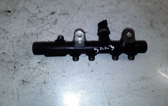 Dacia Dokker Fuel main line pipe 175215346A H8201157327