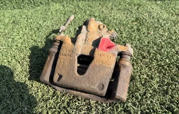 Renault Master II Rear brake caliper 0204201455