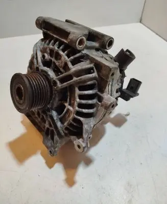 Mercedes-Benz C W203 Generator/alternator A0131540002 0124625014 144180200A