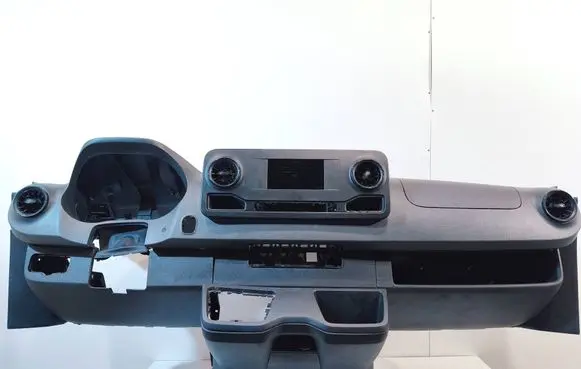 Mercedes-Benz Sprinter W907 W910 Dashboard