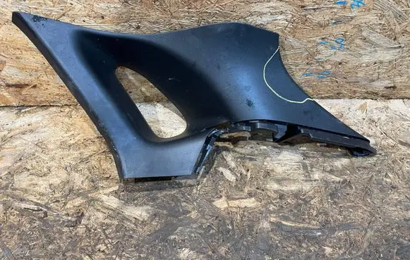 Mazda CX-30 (D)pillar trim (top) DFR5-68250 S2512A040-M