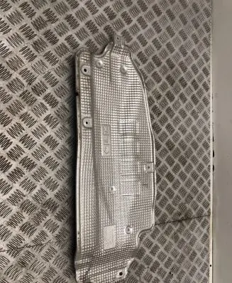 Honda CR-V Heat shield in engine bay 