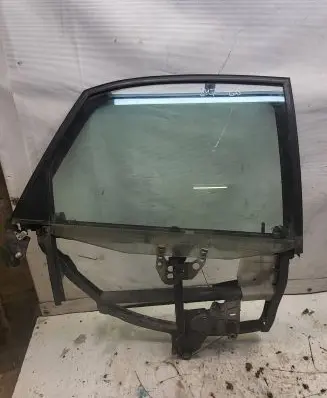 Audi A4 S4 B5 8D Rear door manual window regulator 8d0839400
