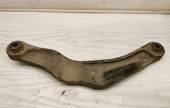 Volvo XC60 Rear upper control arm/wishbone 7G915500VBB 7G915500B