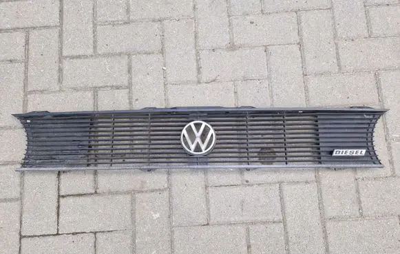 Volkswagen Golf I Front bumper upper radiator grill 171853653 321853601