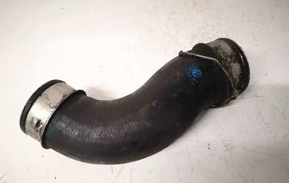 Volkswagen Golf V Intercooler hose/pipe