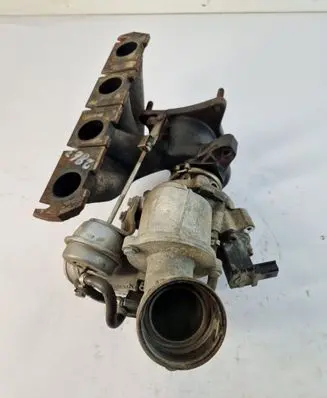 Volkswagen PASSAT B6 Turbo 06j145702c