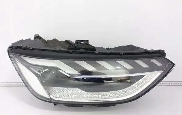 Audi A4 S4 B9 8W Headlight/headlamp 8W0941036E