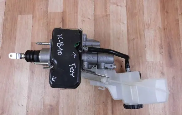 Toyota C-HR I Master brake cylinder 4721010430
