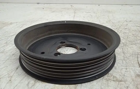 Audi A6 S6 C6 4F Water pump pulley 059121031L
